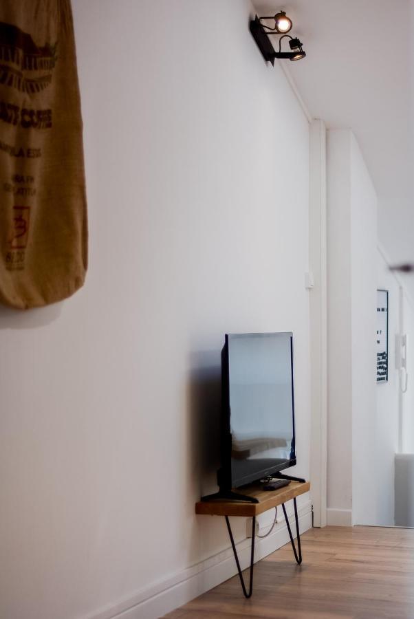Le Saint-Julien V Apartment Нанси Екстериор снимка
